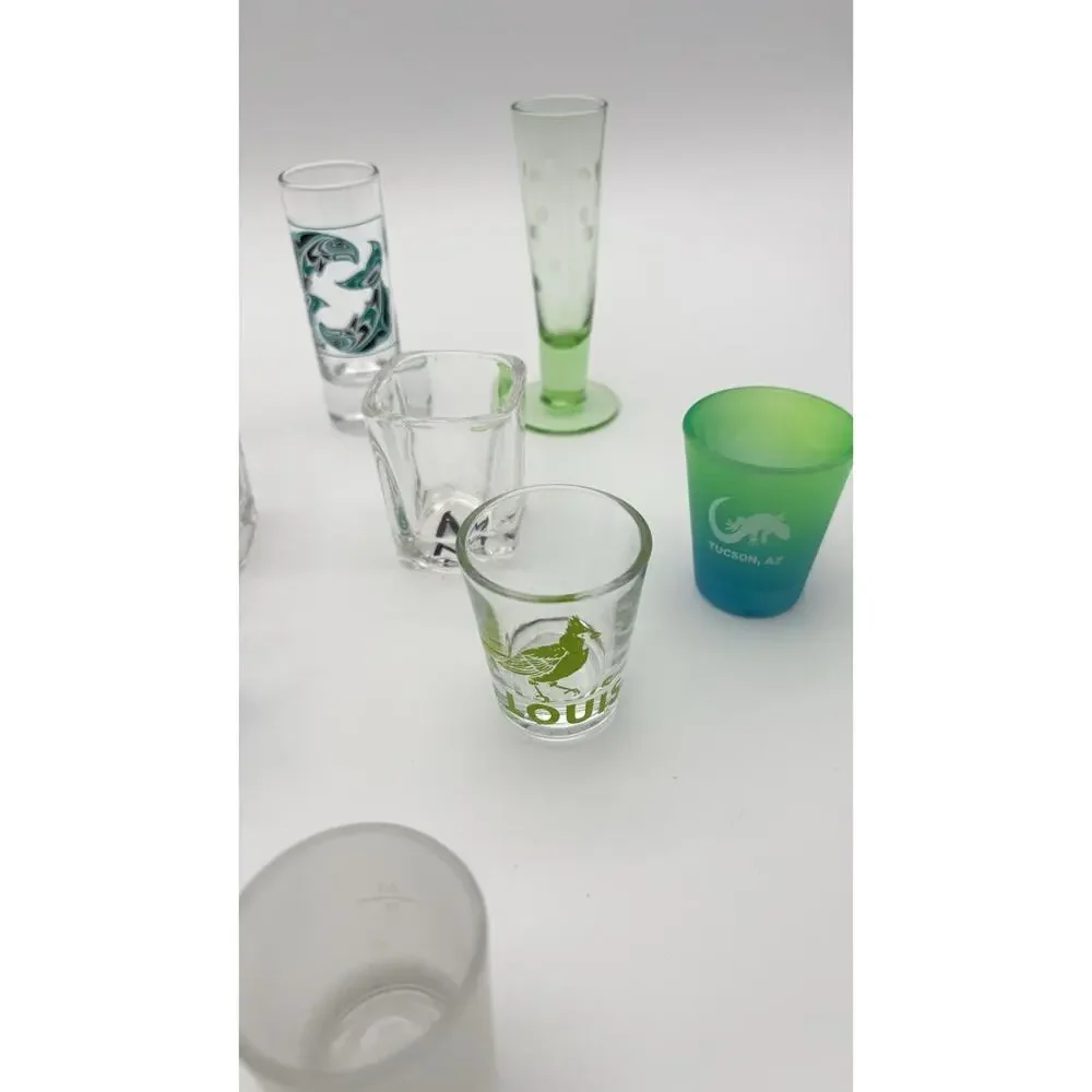 Vintage Shot Glasses Various Destinations Vacation Spots Lot Of 15. VG Condition